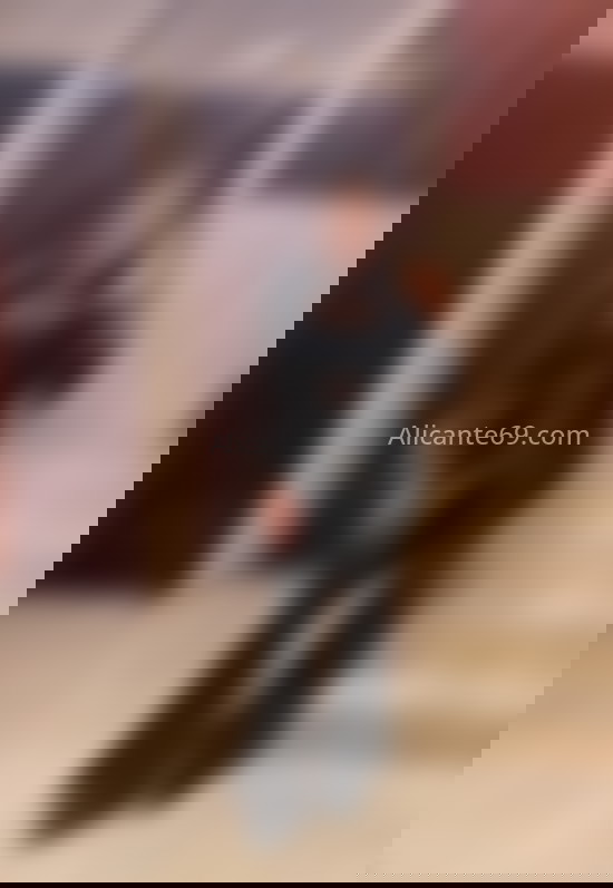 Natali, bellísima venezolana. 642713595. Citas en ALICANTE, ALICANTE. www.alicante69.com.