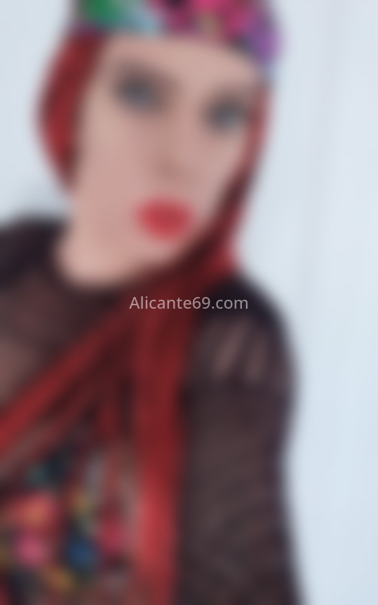 Brigitte, mujer trans en Onil. 632035546. Citas en ALICANTE, ALICANTE. www.alicante69.com.
