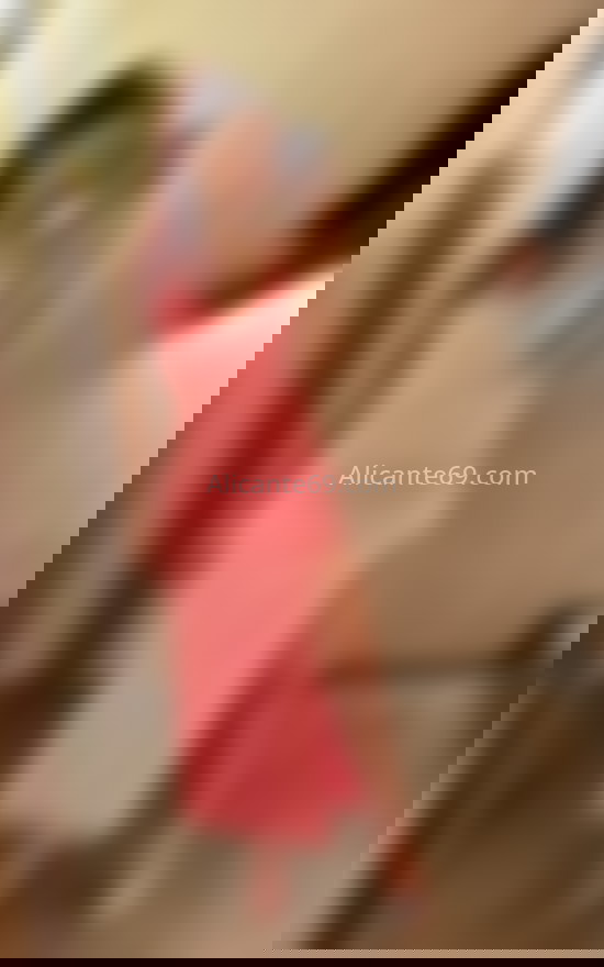 Monica, pelirroja latina. 672888703. Citas en ALICANTE, ALICANTE. www.alicante69.com.