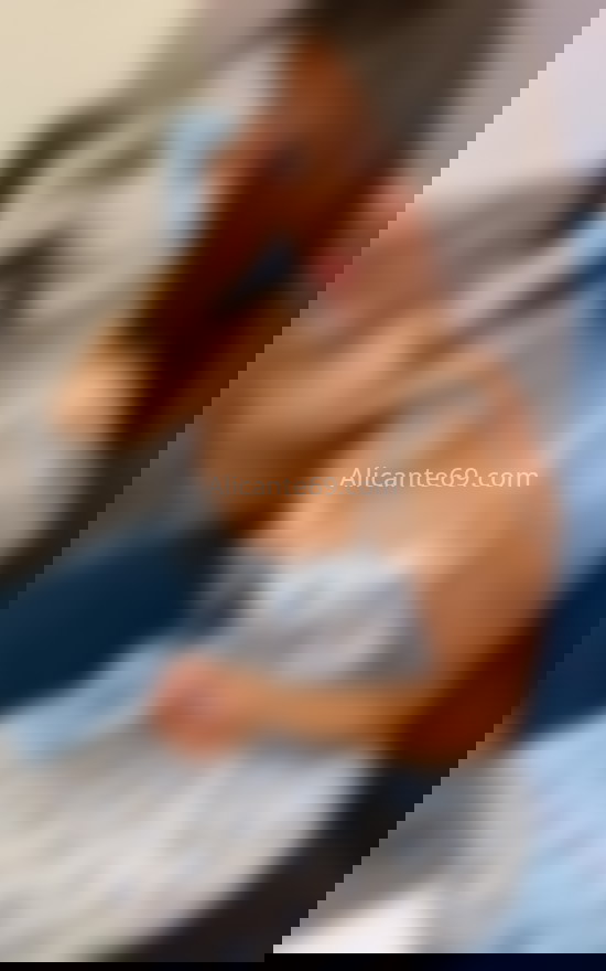 Jazmin, hermosa chica árabe. 623338536. Citas en ALICANTE, ALICANTE. www.alicante69.com.