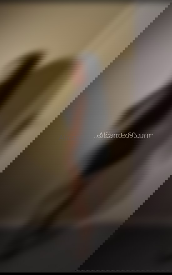 Daniela, hermosa morena. 622146727. Citas en ALICANTE, ALICANTE. www.alicante69.com.