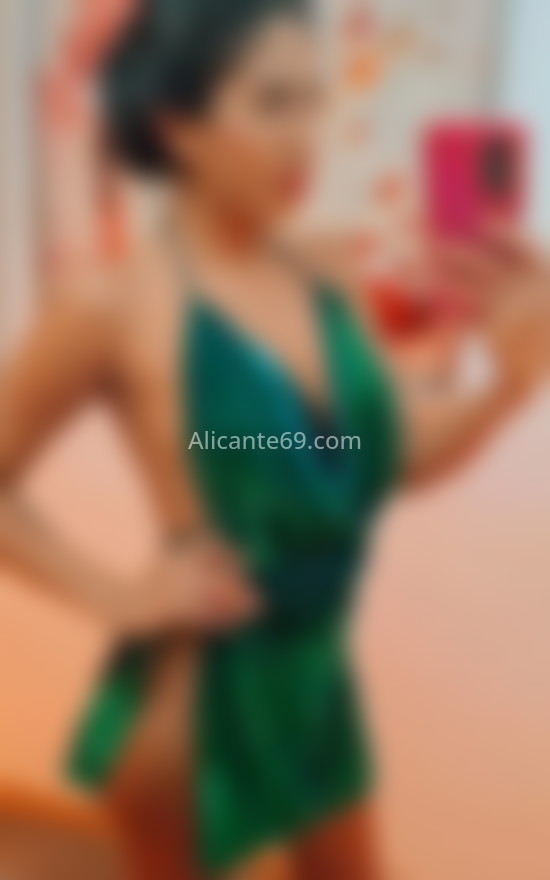 Celeste, hermosa brasileña. 622005369. Citas en ALICANTE, ALICANTE. www.alicante69.com.