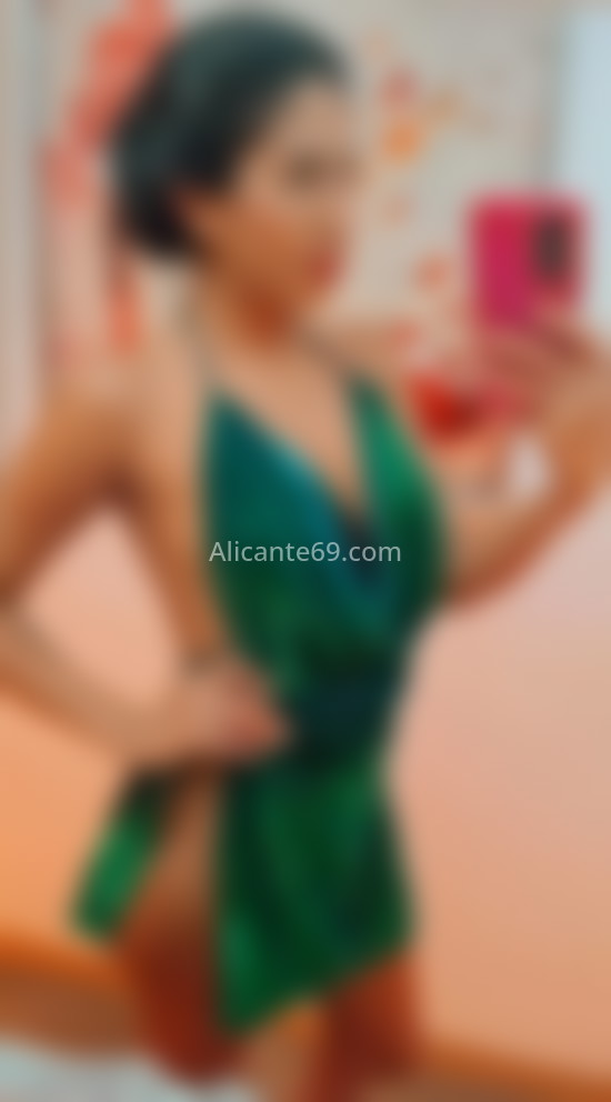 Celeste, hermosa brasileña. 622005369. Citas en ALICANTE, ALICANTE. www.alicante69.com.