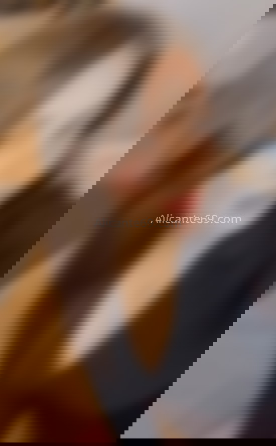 Jazmin, hermosa chica árabe. 623338536. Citas en ALICANTE, ALICANTE. www.alicante69.com.