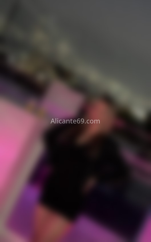 Nicol, rubia latina encantadora. 672888703. Citas en ALICANTE, ALICANTE. www.alicante69.com.