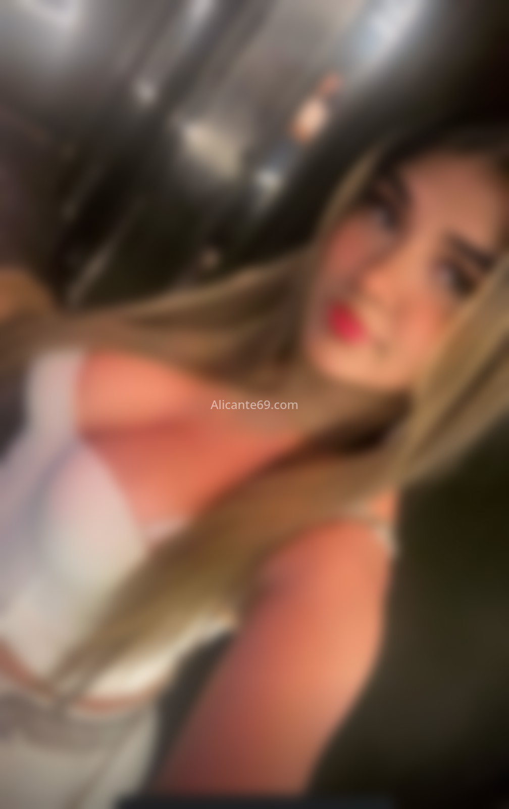 Dulce, colombiana 25 años. 623338536. Citas en ALICANTE, ALICANTE. www.alicante69.com.