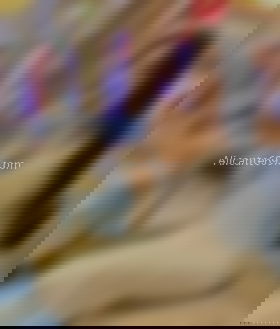 Juliana, hermosa jovencita latina. 633638351. Citas en ALICANTE, ALICANTE. www.alicante69.com.