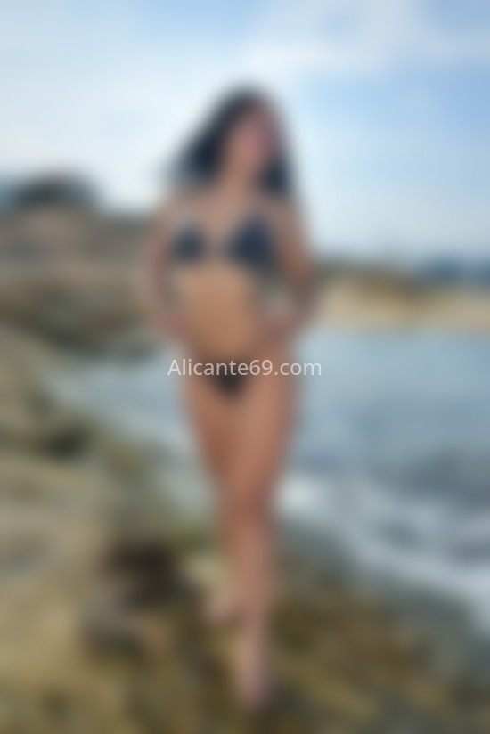 Daniela, hermosa morena. 622146727. Citas en ALICANTE, ALICANTE. www.alicante69.com.