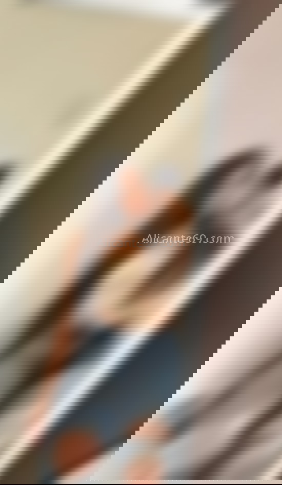 Susi, jovencita colombiana . 613373182. Citas en ALICANTE, ALICANTE. www.alicante69.com.