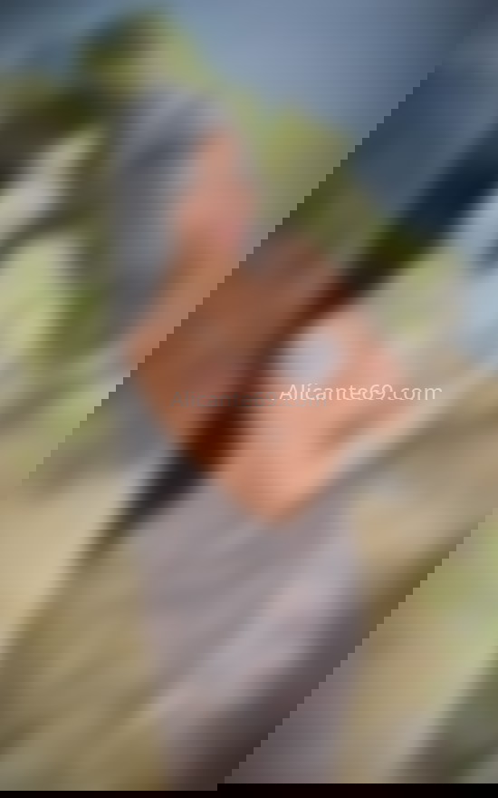 Paola, hermosa jovencita latina. 623338536. Citas en ALICANTE, ALICANTE. www.alicante69.com.