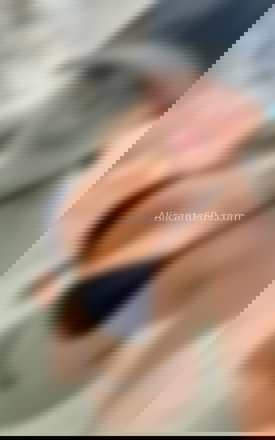 Gabriela. 633639134. Citas en ALICANTE, ALICANTE. www.alicante69.com.