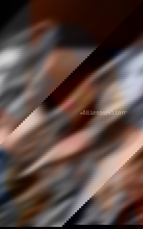 Susi, jovencita colombiana . 613373182. Citas en ALICANTE, ALICANTE. www.alicante69.com.