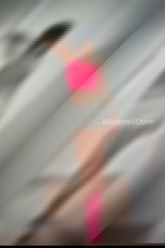 Luna, modelo colombiana. 633638351. Citas en ALICANTE, ALICANTE. www.alicante69.com.