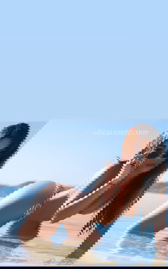 Zoe. 631517203. Citas en ALICANTE, ALICANTE. www.alicante69.com. Zoe. 631517203. Citas en ALICANTE, ALICANTE. www.alicante69.com.