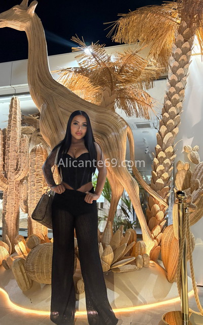 Gaby, espectacular morena . 622146727. Citas en ALICANTE, ALICANTE. www.alicante69.com.