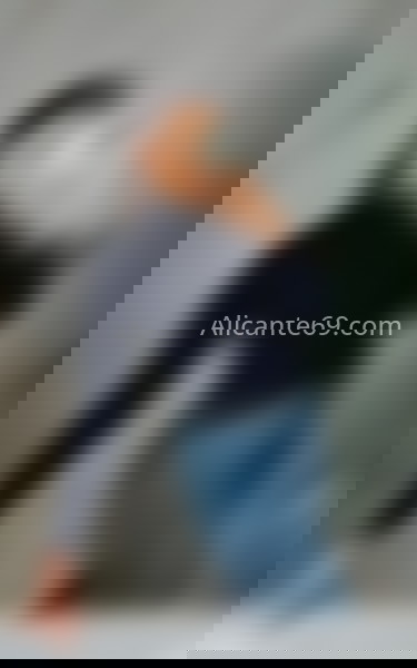 Beatriz, belleza natural de Brasil. 624102554. Citas en ALICANTE, ALICANTE. www.alicante69.com.