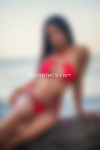 Emily, colombiana guapa y divertida. 697229740. Citas en ALICANTE, ALICANTE. www.alicante69.com.