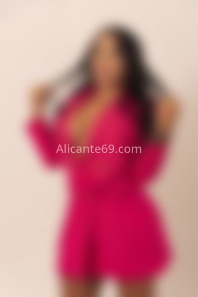 Michelle, apasionada y divertida. 613432566. Citas en ALICANTE, ALICANTE. www.alicante69.com.
