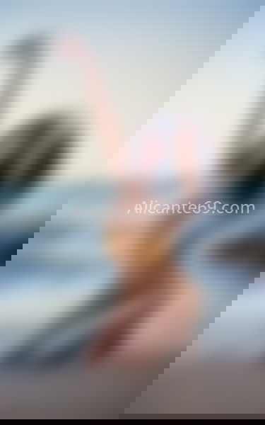 Abby, flaquita colombiana. 613432566. Citas en ALICANTE, ALICANTE. www.alicante69.com.