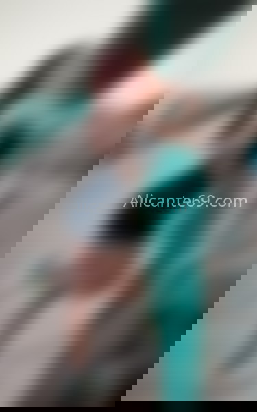 Carolina, risueña y divertida colombiana. 624102554. Citas en ALICANTE, ALICANTE. www.alicante69.com.