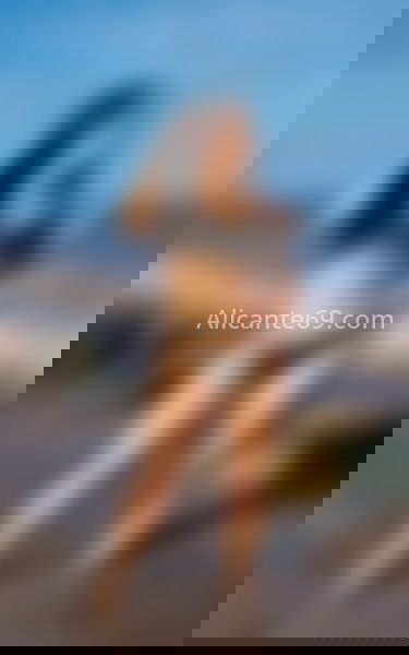 Lisa, jovencita venezolana. 624495671. Citas en ALICANTE, ALICANTE. www.alicante69.com.