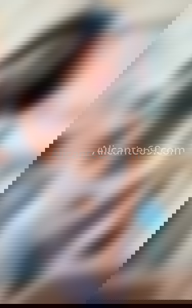 Malena, dominicana divertida. 641166772. Citas en ALICANTE, ALICANTE. www.alicante69.com.