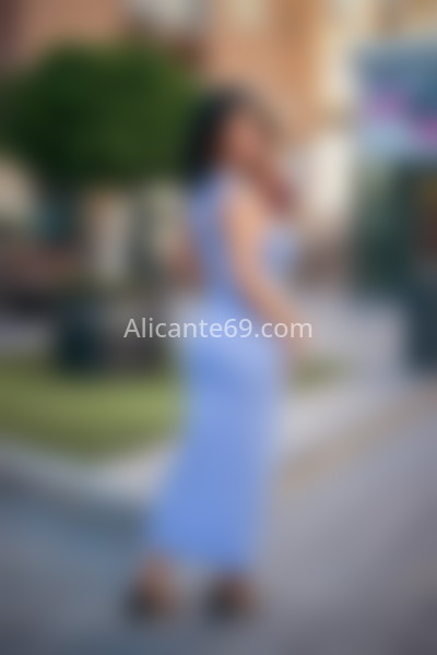 Malena, dominicana divertida. 641166772. Citas en ALICANTE, ALICANTE. www.alicante69.com.