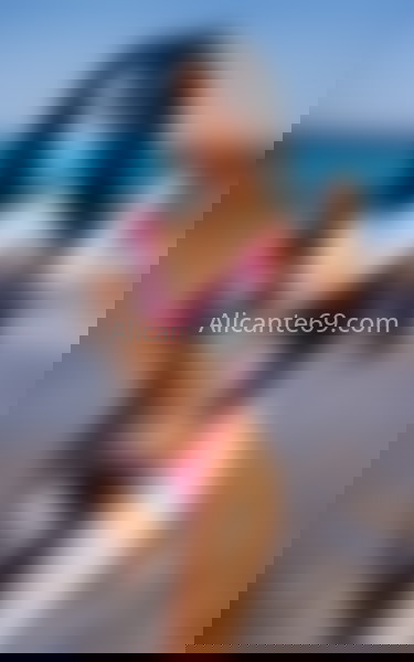 Manuela, jovencita colombiana con tatoos. 624495671. Citas en ALICANTE, ALICANTE. www.alicante69.com.