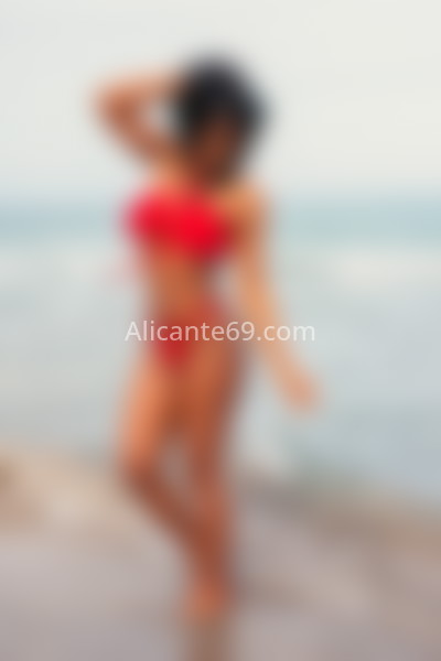 Nicky, mulata cubana. 624495671. Citas en ALICANTE, ALICANTE. www.alicante69.com.