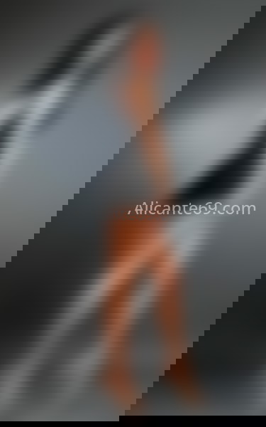 Rebecca, flaquita colombiana. 624495671. Citas en ALICANTE, ALICANTE. www.alicante69.com.