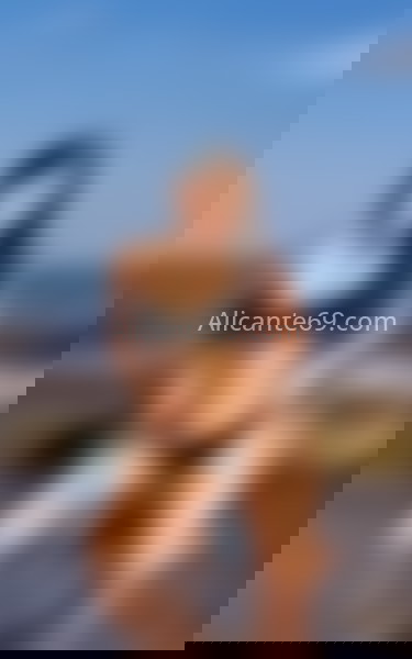Lisa, jovencita venezolana. 624495671. Citas en ALICANTE, ALICANTE. www.alicante69.com.