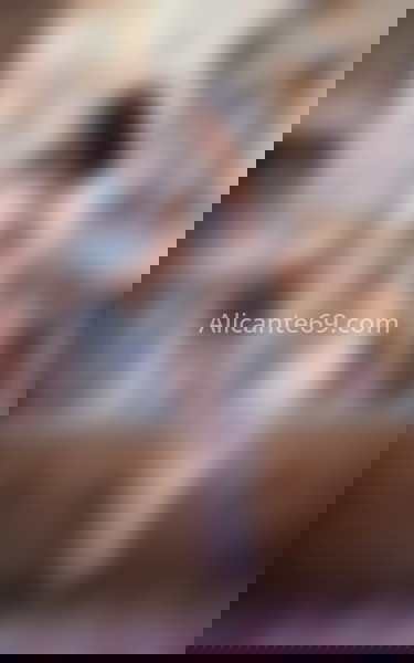 Malena, dominicana divertida. 641166772. Citas en ALICANTE, ALICANTE. www.alicante69.com.