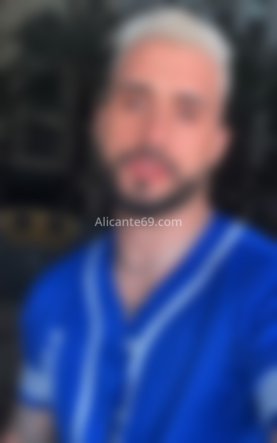 Nico, joven argentino majísimo . 634122176. Citas en ALICANTE, ALICANTE. www.alicante69.com.