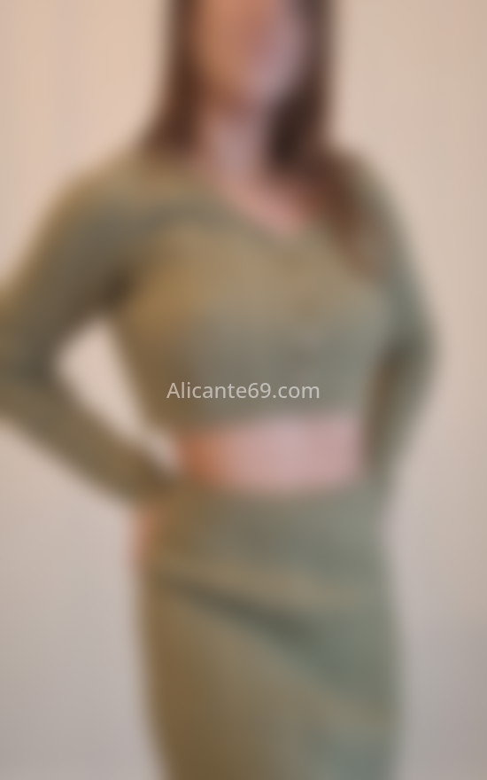 Marina, estudiante española . 675429946. Citas en ALICANTE, ALICANTE. www.alicante69.com.