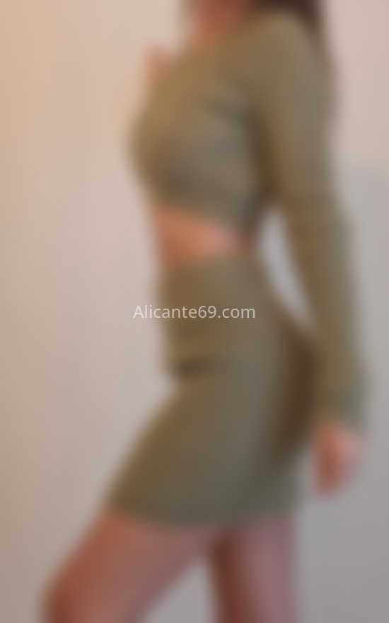 Marina, estudiante española . 675429946. Citas en ALICANTE, ALICANTE. www.alicante69.com.