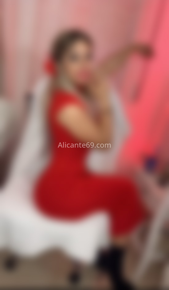 Ana, italiana de mente abierta. 662297616. Citas en ALICANTE, ALICANTE. www.alicante69.com.