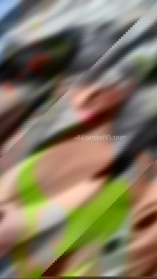 Samy, chica venezolana. 687275503. Citas en ALICANTE, ALICANTE. www.alicante69.com.