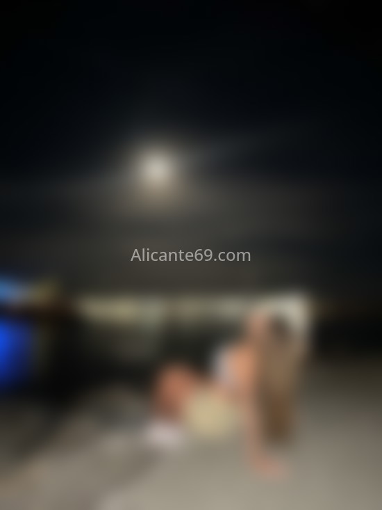 Andrea, chica trans coqueta. 607397890. Citas en ALICANTE, ALICANTE. www.alicante69.com.