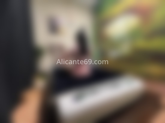 Mía massages. 613735968. Citas en ALICANTE, ALICANTE. www.alicante69.com.