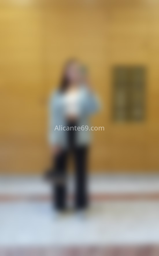 Frida, chica trans. 605083282. Citas en ALICANTE, ALICANTE. www.alicante69.com.