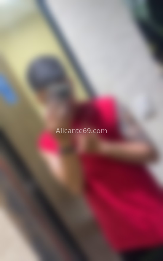 Leonay, colombiano. 632439250. Citas en ALICANTE, ALICANTE. www.alicante69.com.