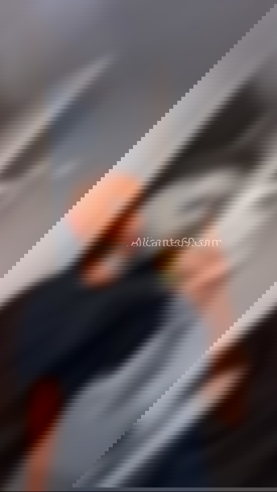 Román, colombiano majo. 613820189. Citas en ALICANTE, ALICANTE. www.alicante69.com.