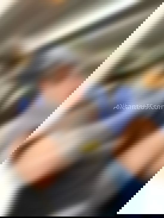 Jostin, joven brasileño. 670719085. Citas en ALICANTE, ALICANTE. www.alicante69.com.