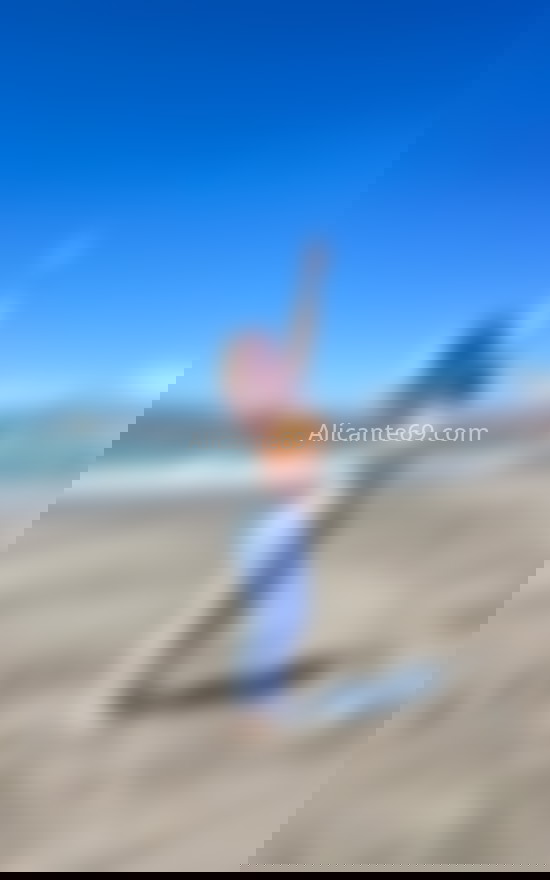 Luna, chica encantadora. 613961498. Citas en ALICANTE, ALICANTE. www.alicante69.com.