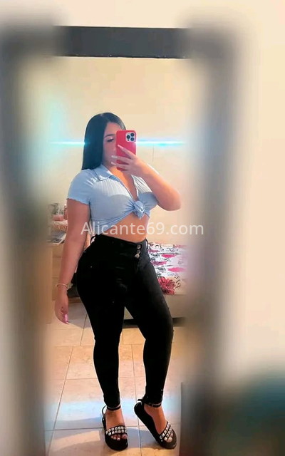 Camila. 613308750. Citas en ALICANTE, ALICANTE. www.alicante69.com.