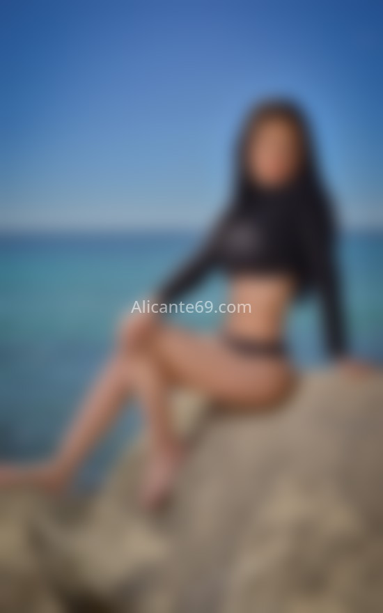 Gaby, joven y guapa colombiana . 612479808. Citas en ALICANTE, ALICANTE. www.alicante69.com.