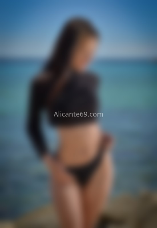Gaby, joven y guapa colombiana . 612479808. Citas en ALICANTE, ALICANTE. www.alicante69.com.