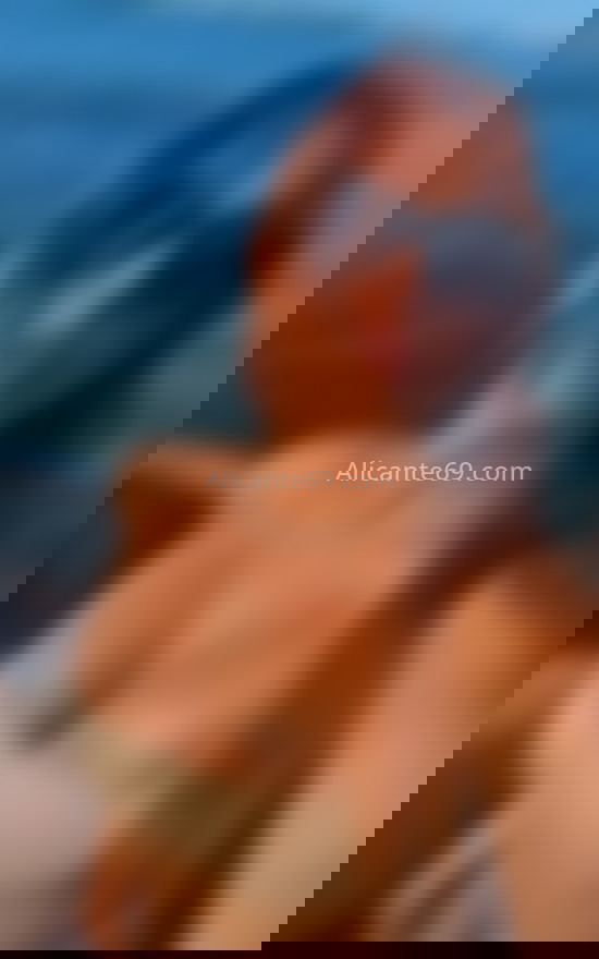 Valentina, guapa y elegante. 672289861. Citas en ALICANTE, ALICANTE. www.alicante69.com.