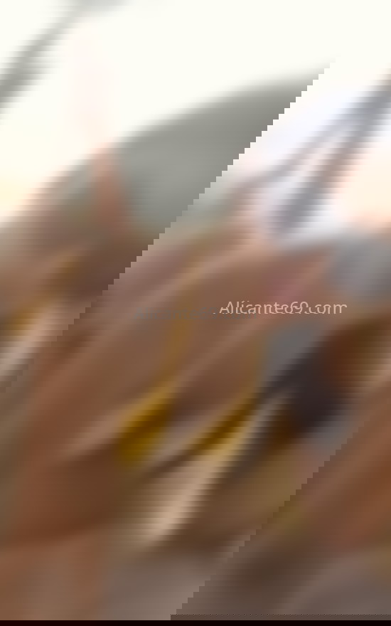 Salo, dulce y divertida colombiana . 632917041. Citas en ALICANTE, ALICANTE. www.alicante69.com.