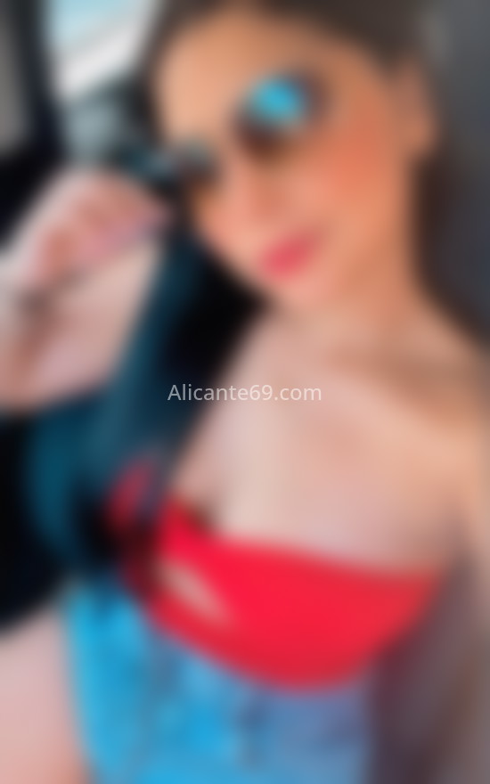 Tifanny, recién llegada a la ciudad. 612240797. Citas en ALICANTE, ALICANTE. www.alicante69.com.